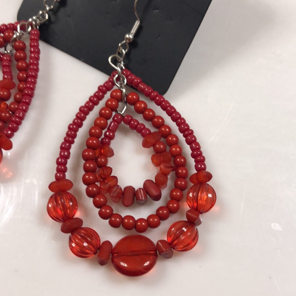 Red earrings - Picture 2 of 6